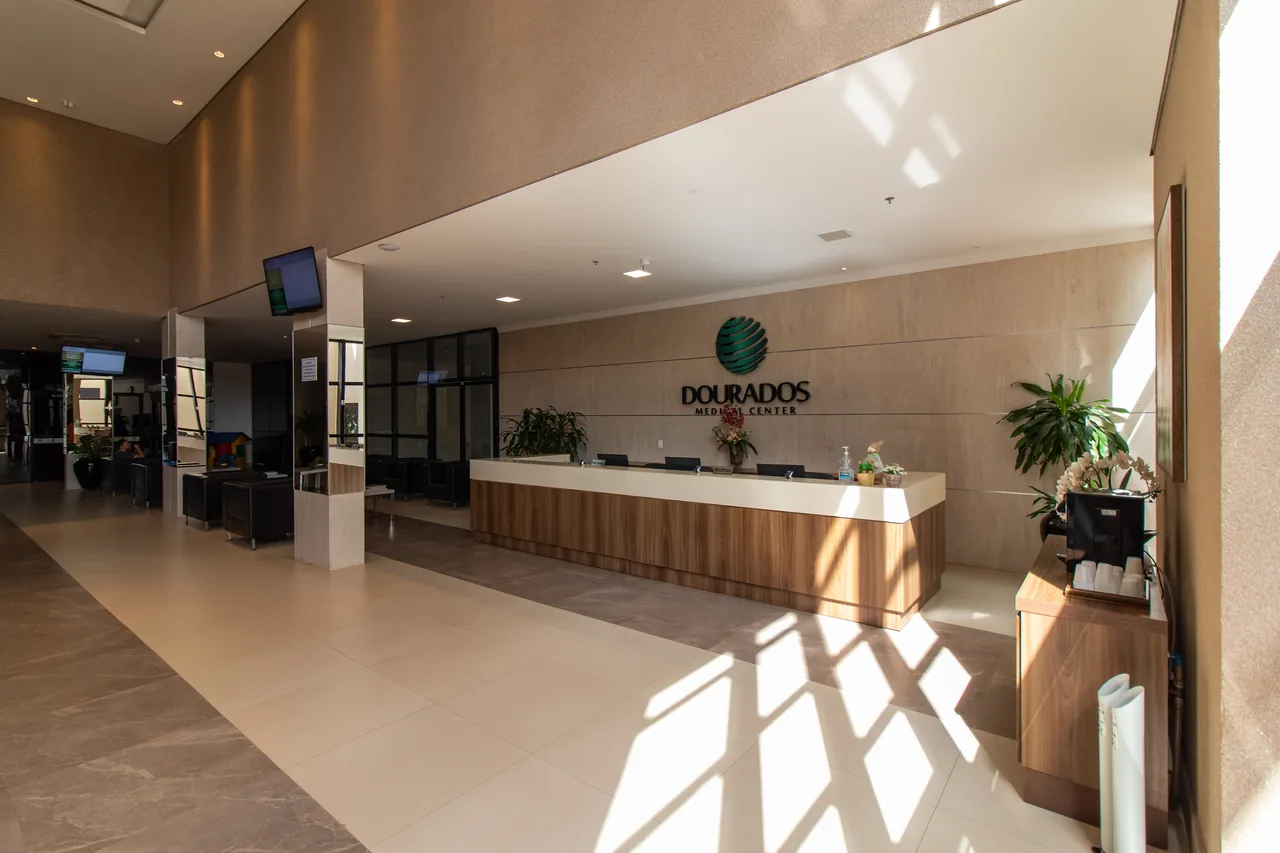 Hall de entrada do Dourados Medical Center